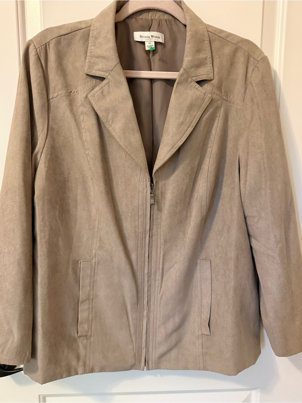 Woman’s Studio Works Taupe Faux Suede Jacket - Women Size 14